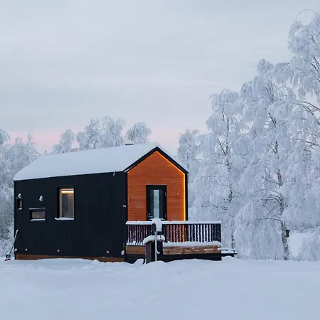 On The Banks Of The Ounasjoki River キャンプ場 ロヴァニエミ