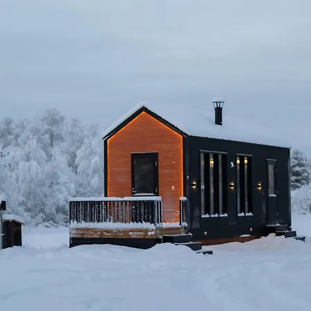キャンプ場 On The Banks Of The Ounasjoki River
